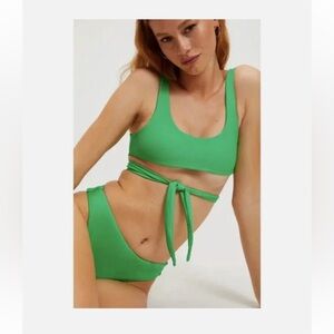 Good American Summer Green 10 Ways To Wear 2 Piece Swimsuit Bikini Set